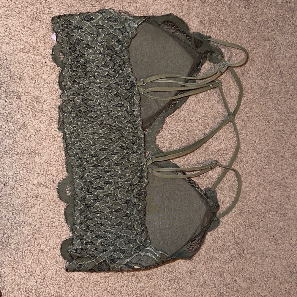 Cute bralette! - Picture 2 of 3